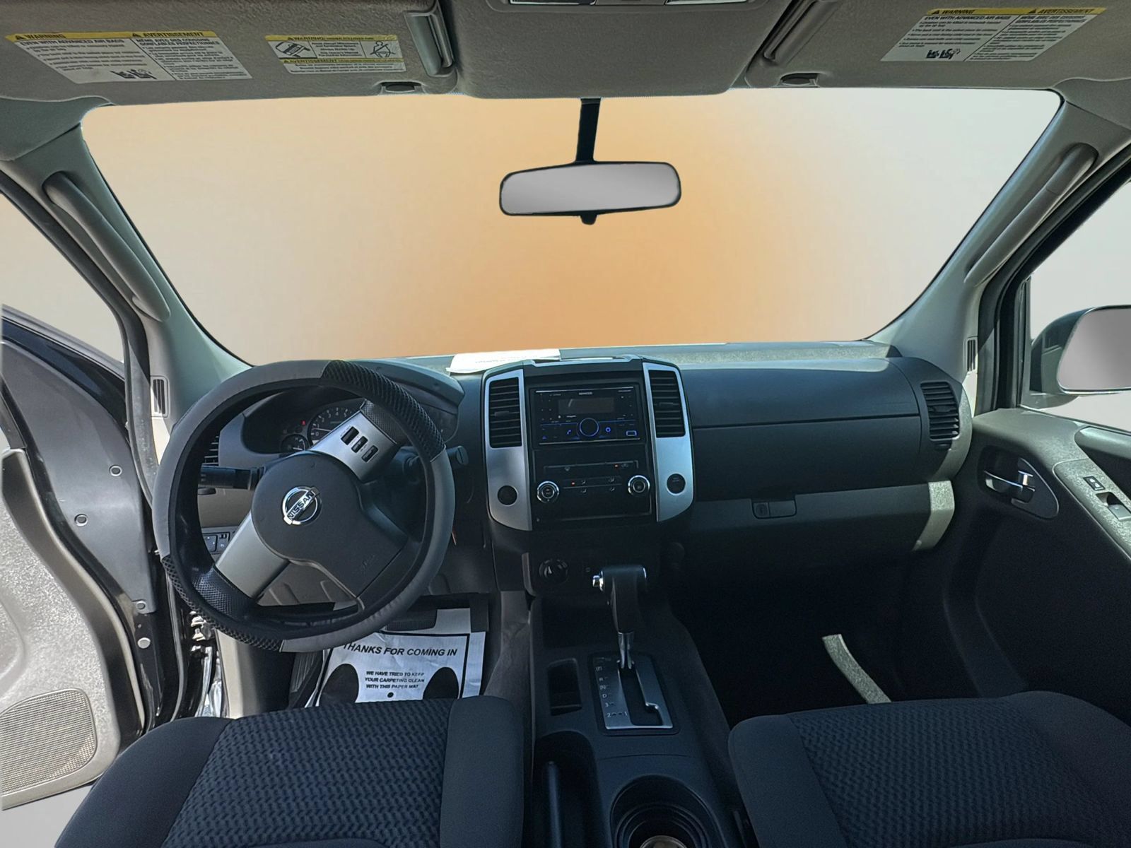 Used 2010 Nissan Frontier SE w/ SE Value Truck Pkg AWD/4WD image 13