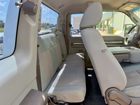Used 2012 Ford F250 XL AWD/4WD image 18