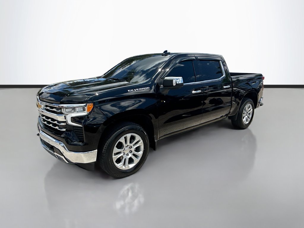 Used 2024 Chevrolet Silverado 1500 LTZ RWD image 3