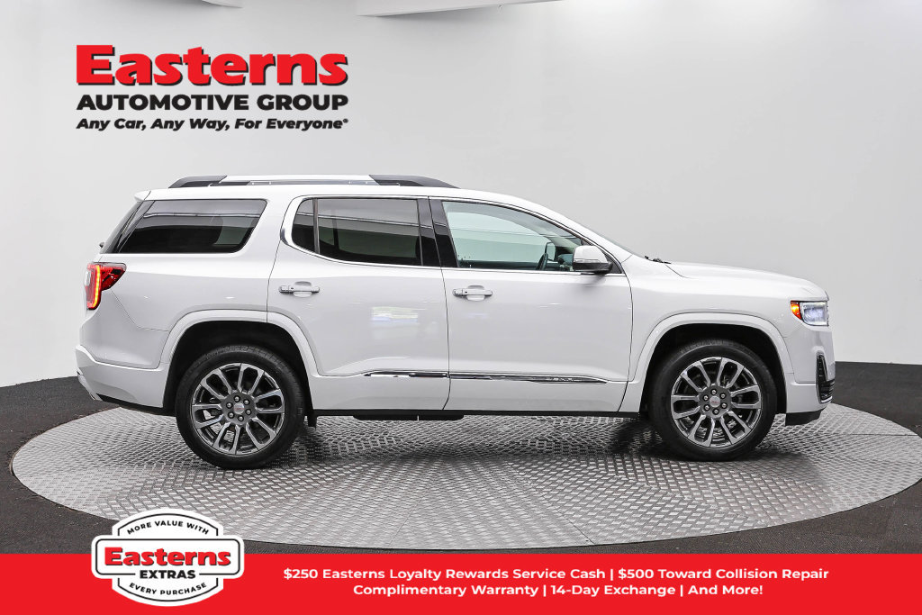 Used 2023 GMC Acadia Denali AWD/4WD image 5