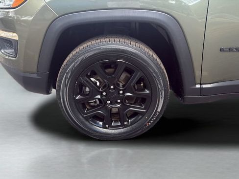 Used 2021 Jeep Compass Sport AWD/4WD image 23