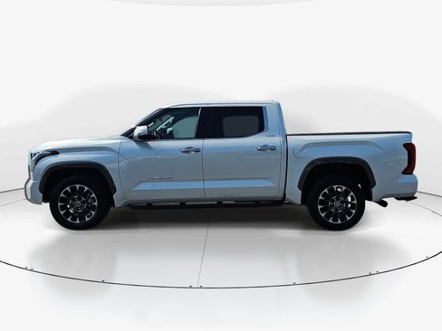 Used 2022 Toyota Tundra Limited AWD/4WD image 7