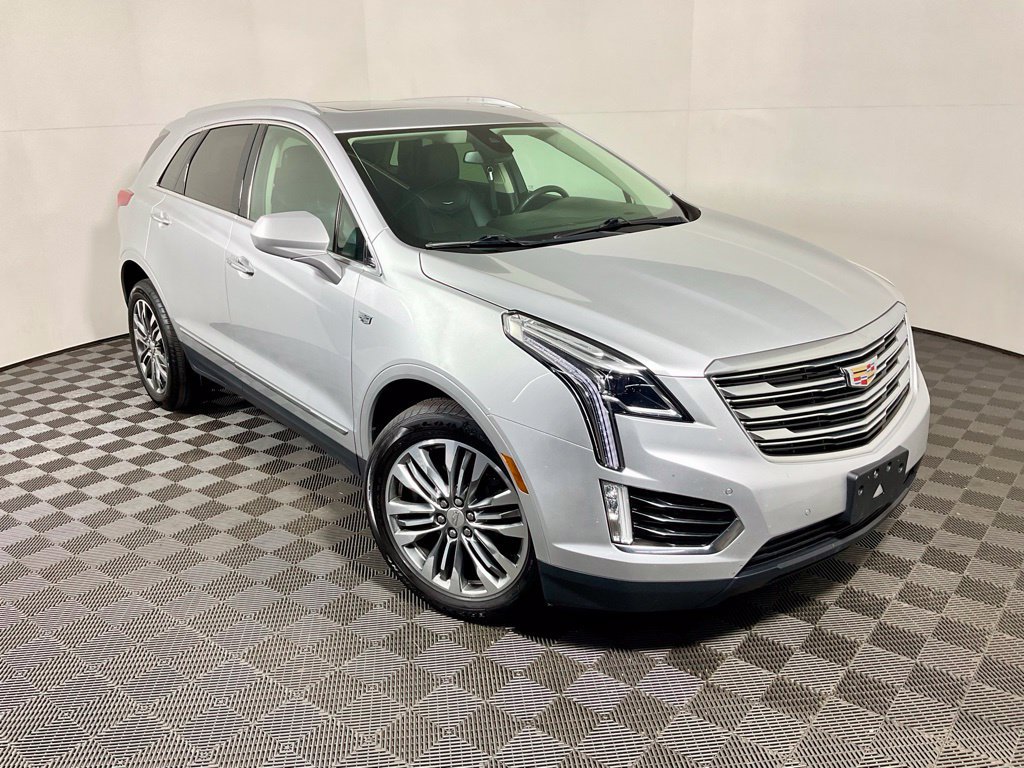 Used 2017 Cadillac XT5 Premium Luxury w/ LPO, Wheel Lock Package AWD/4WD image 8