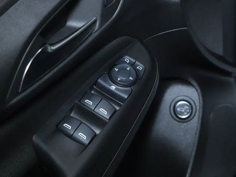 Used 2024 Buick Envista Sport Touring FWD image 16