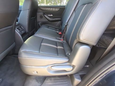 Used 2026 MAZDA CX-90 3.3 Turbo w/ Select Package AWD/4WD image 7