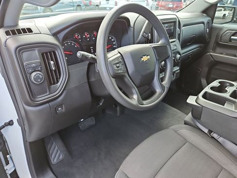 Certified 2025 Chevrolet Silverado 1500 Custom RWD image 10