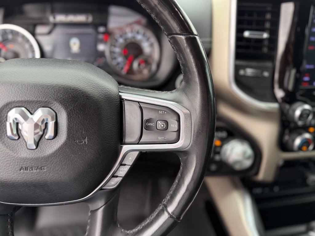 Used 2019 RAM 1500 Laramie AWD/4WD image 25