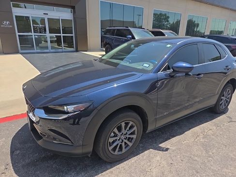 Used 2024 MAZDA CX-30 AWD 2.5 S image 3