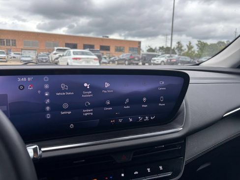 Used 2024 Buick Envision Preferred AWD/4WD image 19