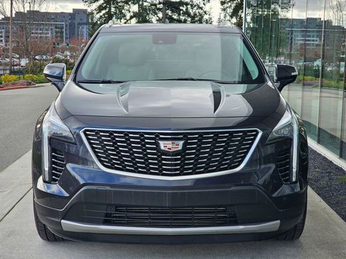 Certified 2022 Cadillac XT4 Premium Luxury w/ Technology Package image 8