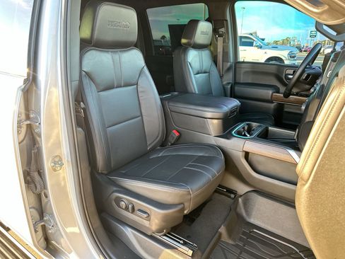 Used 2023 Chevrolet Silverado 3500 High Country w/ Safety Package II image 27