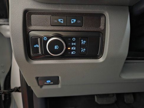 Used 2024 Ford F250 XLT w/ FX4 Off-Road Package AWD/4WD image 44