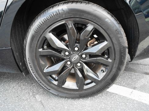 Used 2018 Chevrolet Impala LT FWD image 28