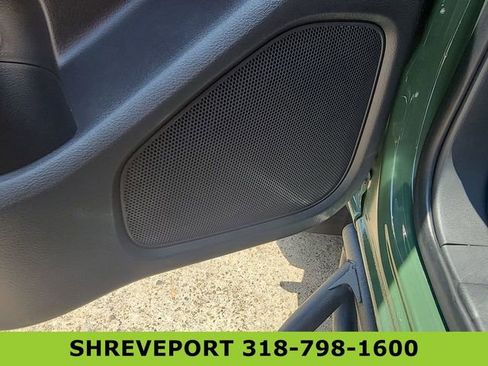 Used 2025 Nissan Frontier PRO-4X AWD/4WD image 23