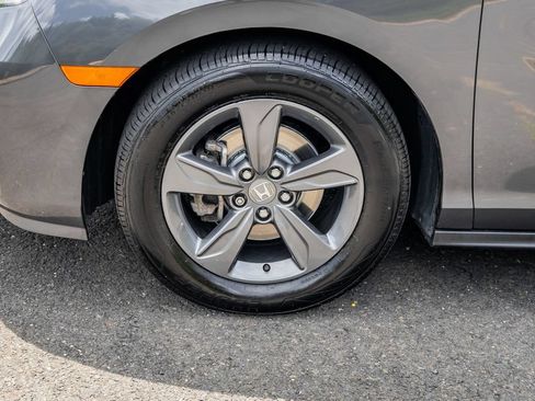 Used 2023 Honda Odyssey EX image 13