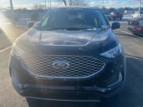 Used 2024 Ford Edge SEL w/ Convenience Package image 12