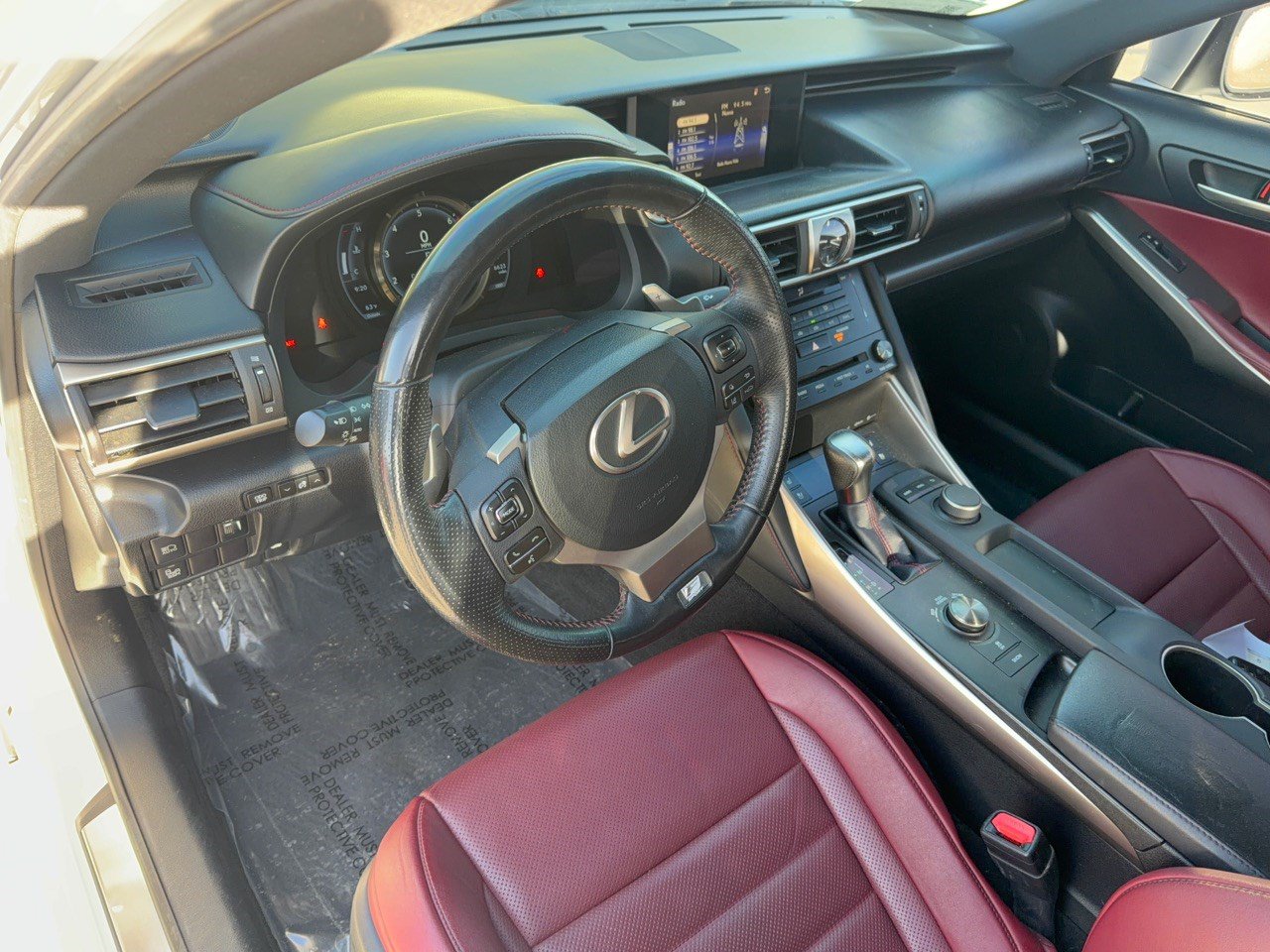 Used 2017 Lexus IS 200t F Sport RWD image 4