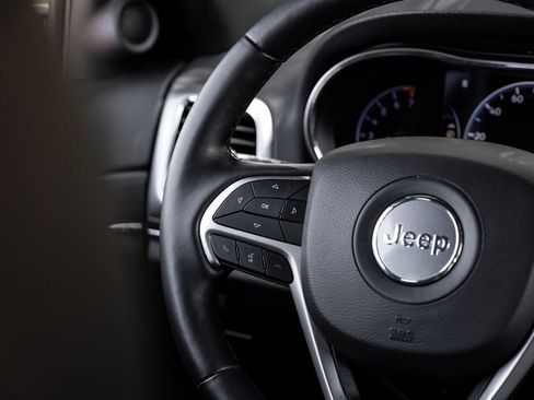 Used 2022 Jeep Grand Cherokee Limited w/ Tech Group image 27