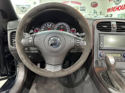Used 2012 Chevrolet Corvette Grand Sport w/ 3LT Preferred Equipment Group RWD image 10