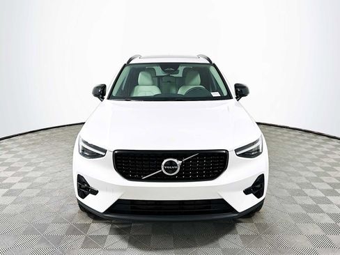New 2026 Volvo XC40 B5 Plus w/ Protection Package Premier image 2