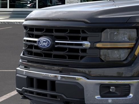New 2026 Ford F150 XLT w/ Equipment Group 302A MID AWD/4WD image 17