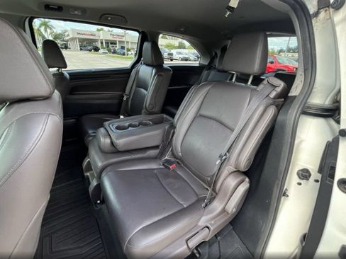Used 2018 Honda Odyssey EX-L image 13