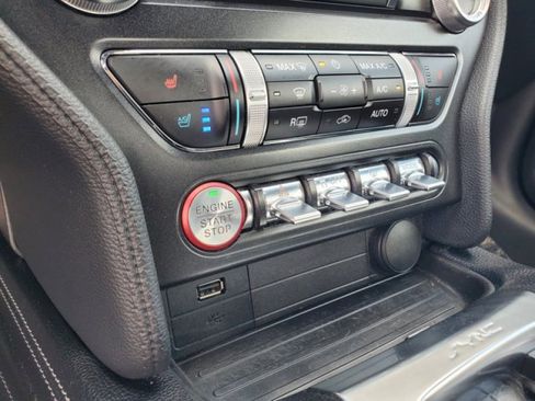 Certified 2019 Ford Mustang GT Premium w/ GT Performance Package image 24