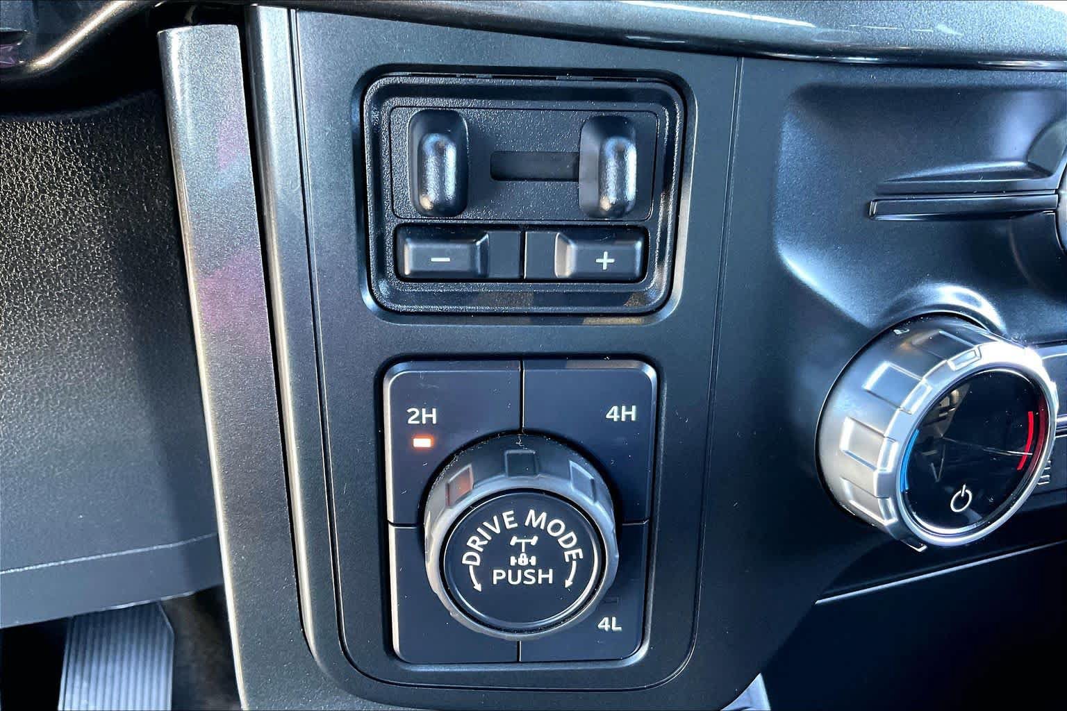 Used 2021 Ford F150 XLT w/ Equipment Group 302A High AWD/4WD image 31