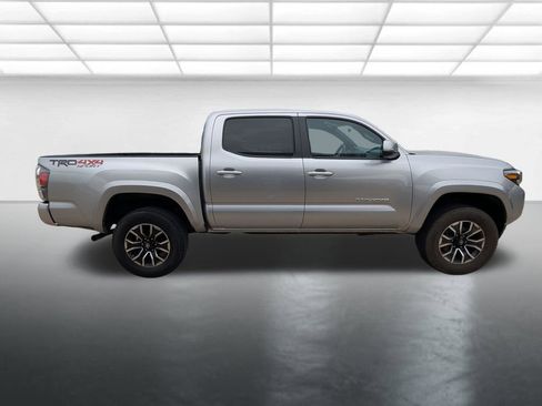 Used 2023 Toyota Tacoma TRD Sport AWD/4WD image 29