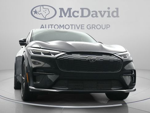 Used 2025 Ford Mustang Mach-E GT AWD/4WD image 26