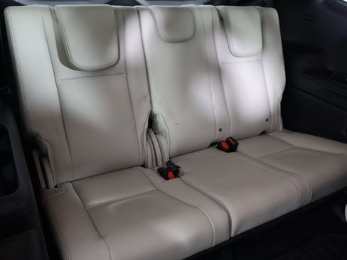 Used 2024 Subaru Ascent Limited image 22