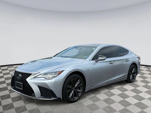 Used 2022 Lexus LS 500 F Sport w/ Accessory Package (Z2) AWD/4WD image 5