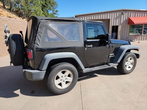 Used 2017 Jeep Wrangler Sport w/ Quick Order Package 24S AWD/4WD image 5