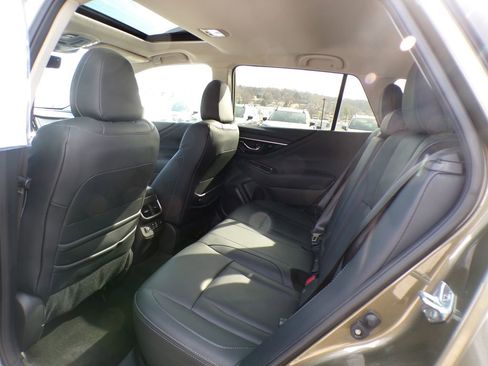 Used 2023 Subaru Outback Touring image 19