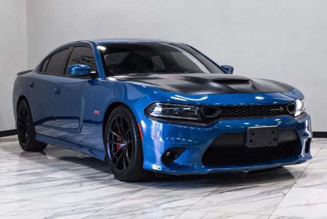 Used 2022 Dodge Charger Scat Pack w/ Dynamics Package RWD image 9