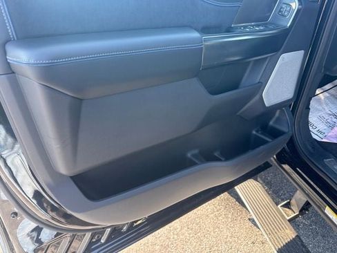 New 2026 Ford F450 Platinum w/ FX4 Off-Road Package image 10