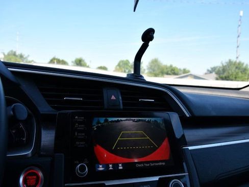 Used 2020 Honda Civic EX image 14