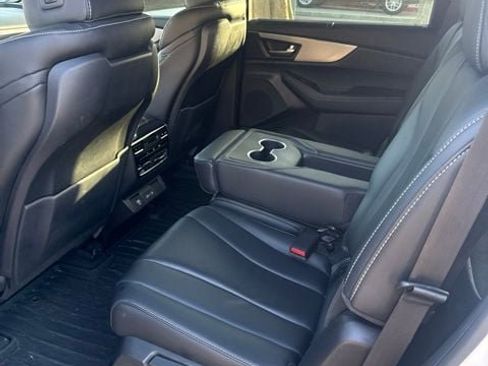 Used 2024 Acura MDX FWD w/ Technology Package image 7