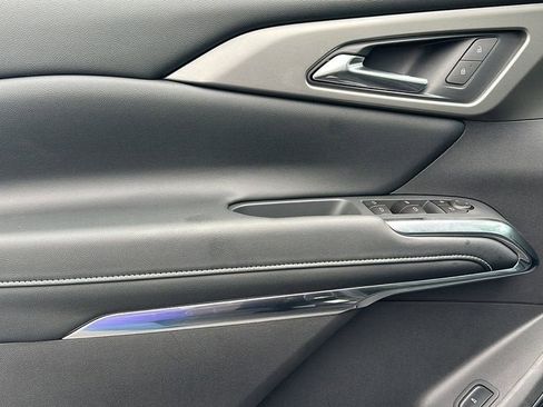 New 2026 Chevrolet Traverse LT w/ Driver Confidence Package image 13