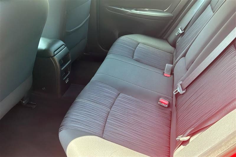 Used 2018 Nissan Sentra SV w/ Protection Package FWD image 11