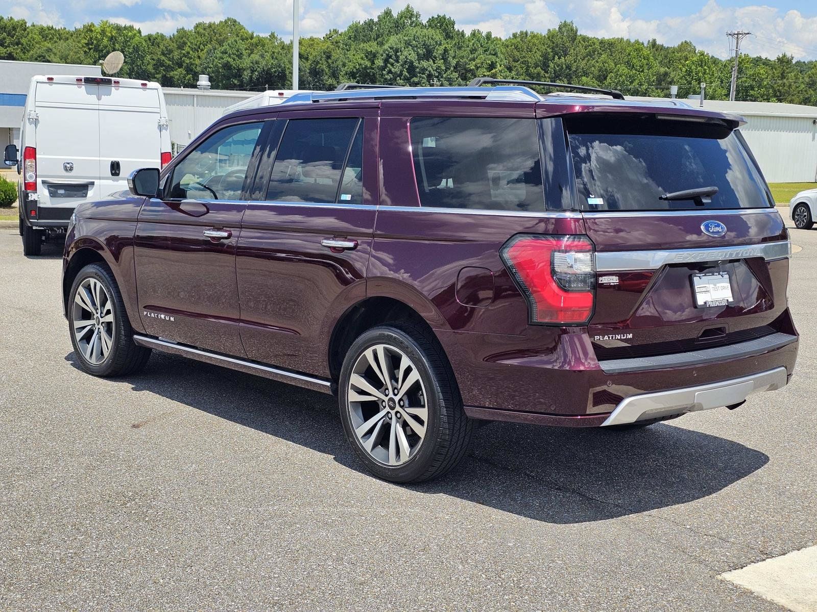 Used 2021 Ford Expedition Platinum AWD/4WD image 13