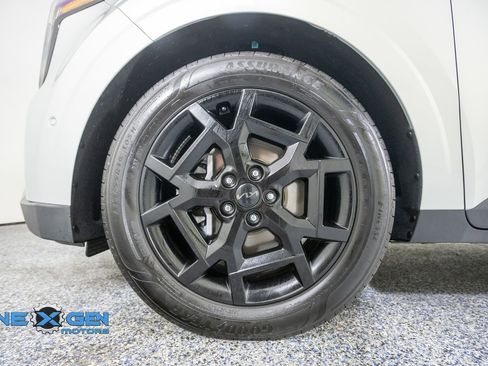 Used 2026 Kia Carnival SX Prestige FWD image 48