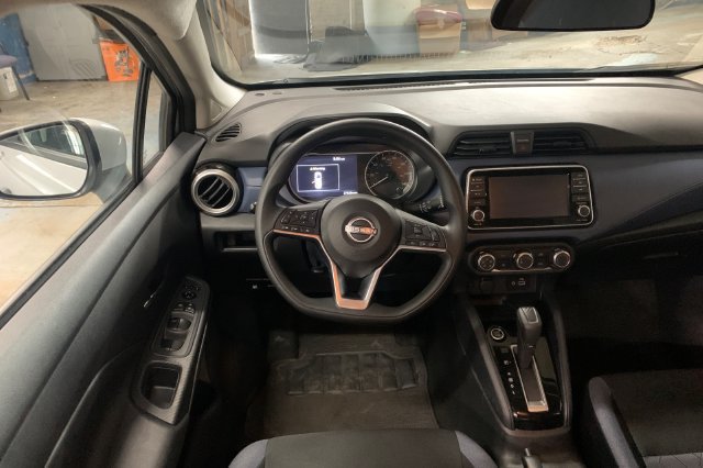 Certified 2025 Nissan Versa SV FWD image 16
