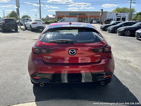Used 2019 MAZDA MAZDA3 AWD Hatchback w/ Preferred Pkg image 6