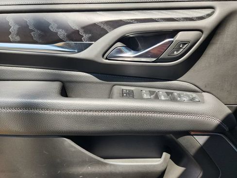 Used 2023 GMC Yukon Denali w/ LPO, Floor Liner Package AWD/4WD image 23