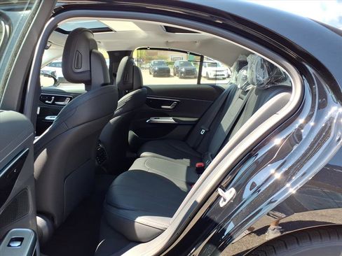New 2026 Mercedes-Benz E 350 4MATIC Sedan image 12