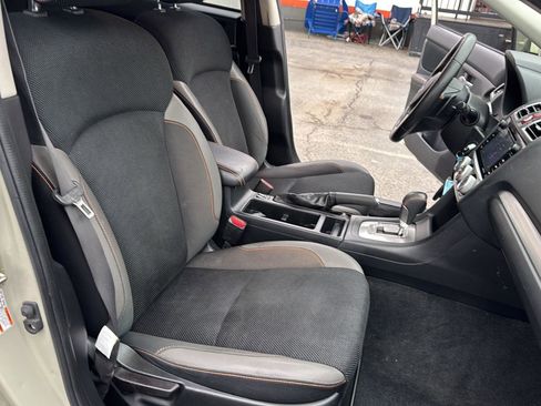 Used 2016 Subaru Crosstrek 2.0i Premium image 33