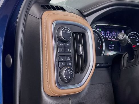 Used 2021 Chevrolet Silverado 3500 High Country AWD/4WD image 11