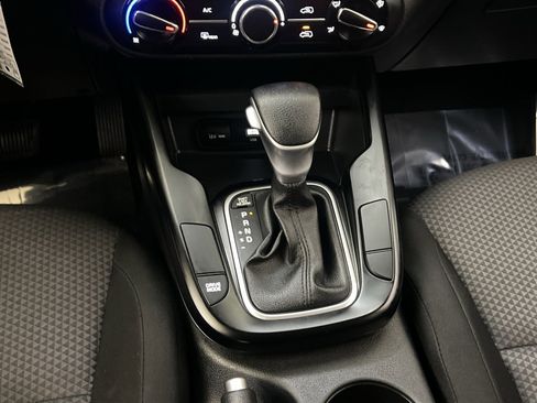 Used 2024 Kia Soul LX w/ Option Group 015 image 17