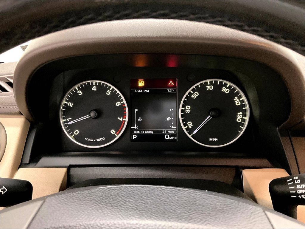 Used 2016 Land Rover LR4 HSE AWD/4WD image 13
